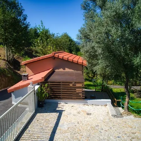 Quinta Dos Caseiros Do Paco De Giela
