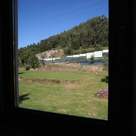 Quinta Dos Caseiros Do Paco De Giela *