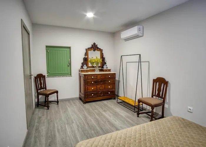 Quinta Dos Caseiros Do Paco De Giela * 阿尔库什迪瓦尔德维什