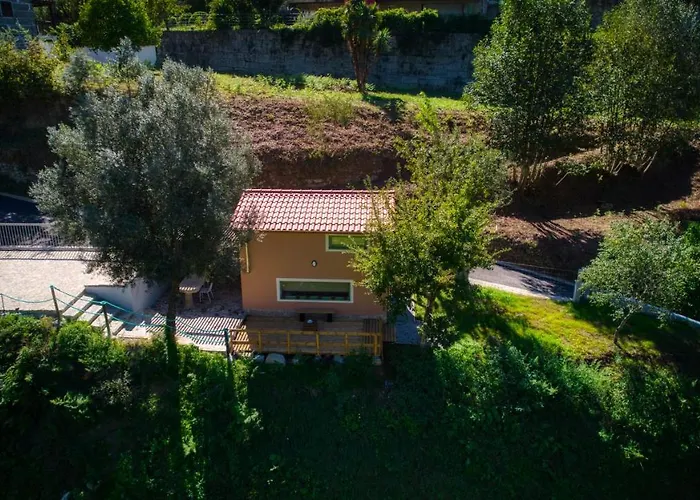 Quinta Dos Caseiros Do Paco De Giela *