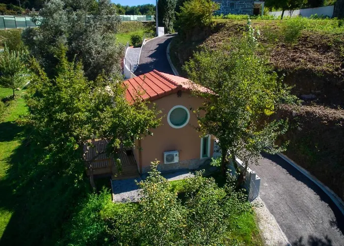 Landhaus Quinta Dos Caseiros Do Paco De Giela