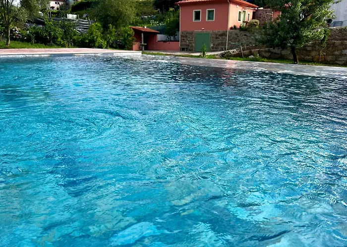 Landhaus Quinta Dos Caseiros Do Paco De Giela